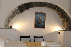 enrica barrani room Vernazza